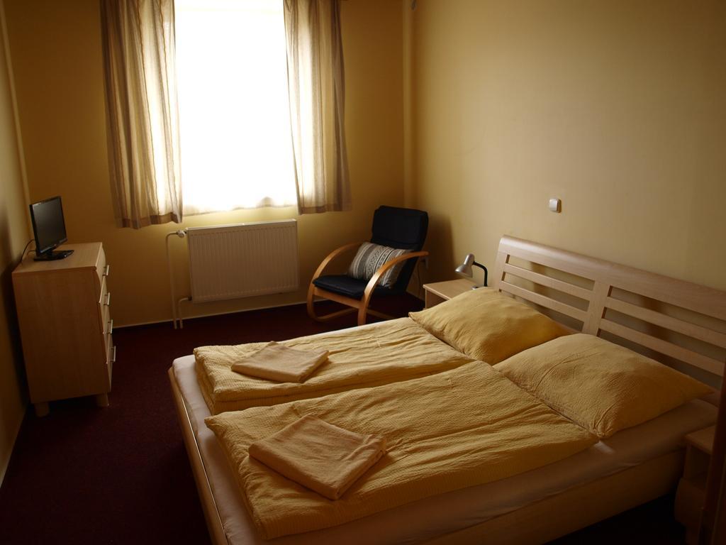 Apartmany Zlosin Velke Losiny Bagian luar foto